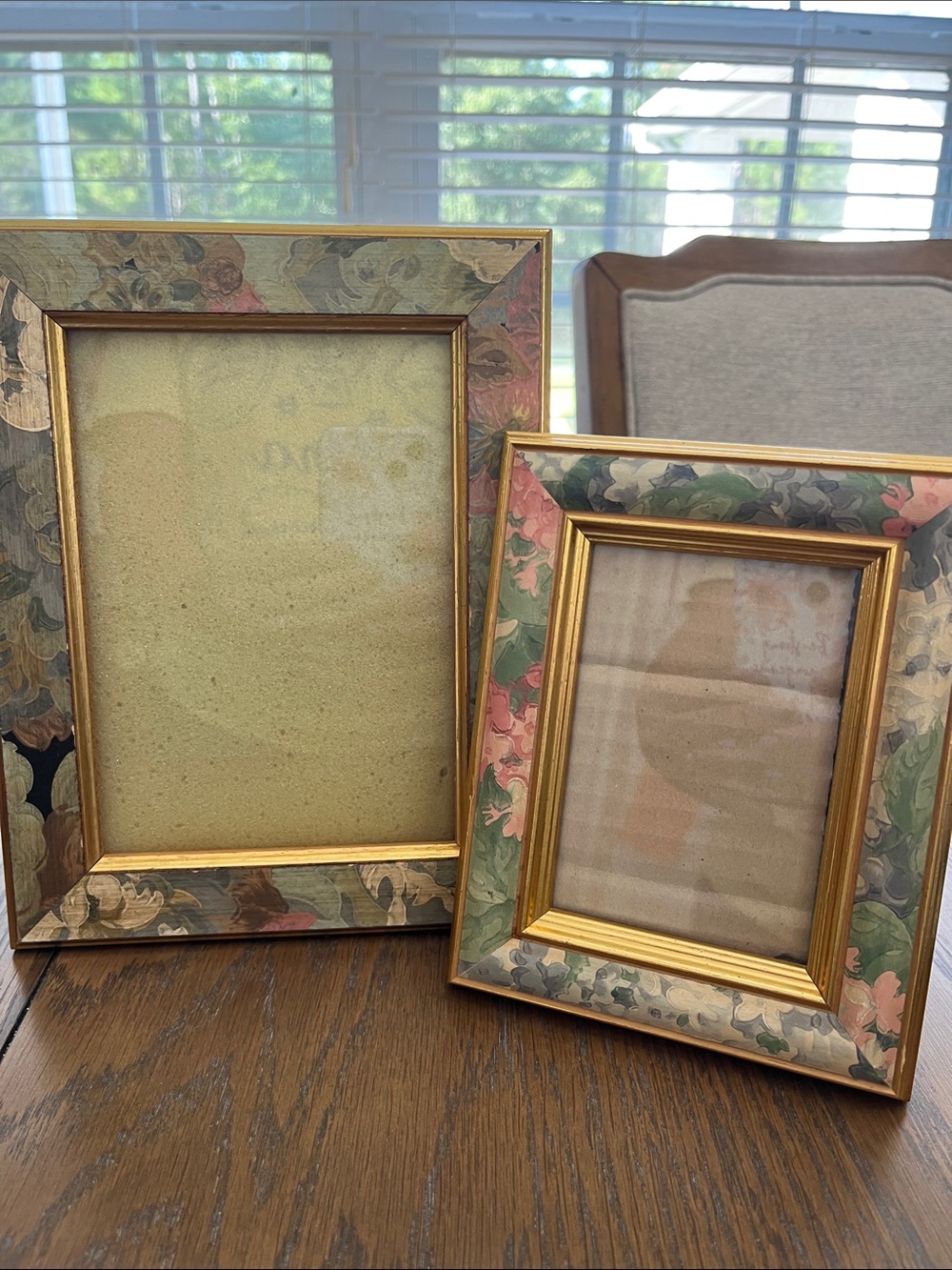 Vintage Floral Pattern Gold-Trim Photo Frames Home Decor Accents Picture Frames
